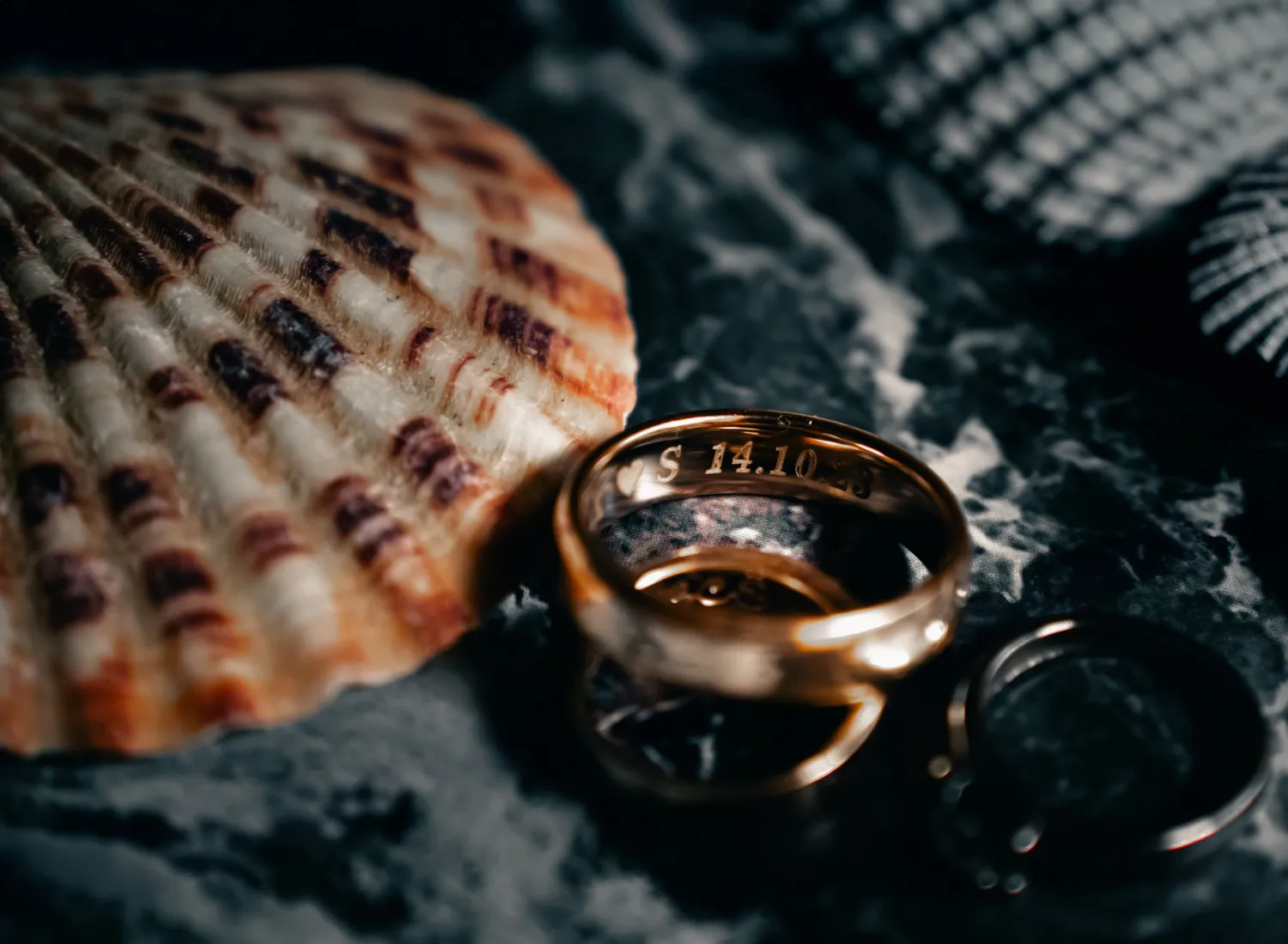 Professional wedding photography session at scenic Alanya location